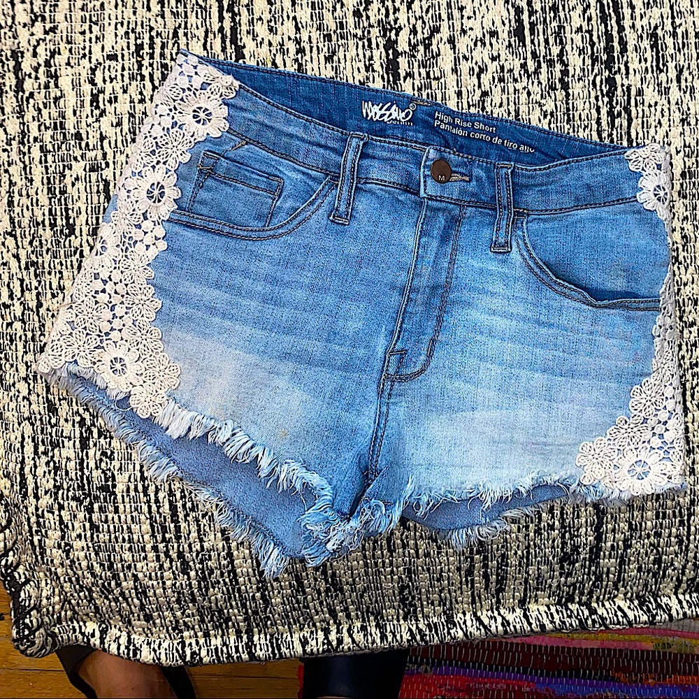 Jean shorts lace